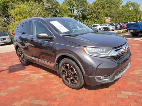 Used 2017 Honda CR-V Touring image 3