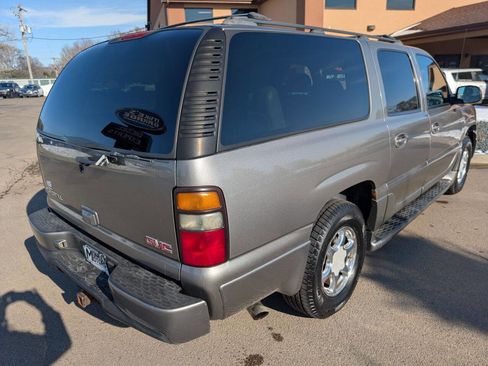 Used 2005 GMC Yukon XL Denali image 9