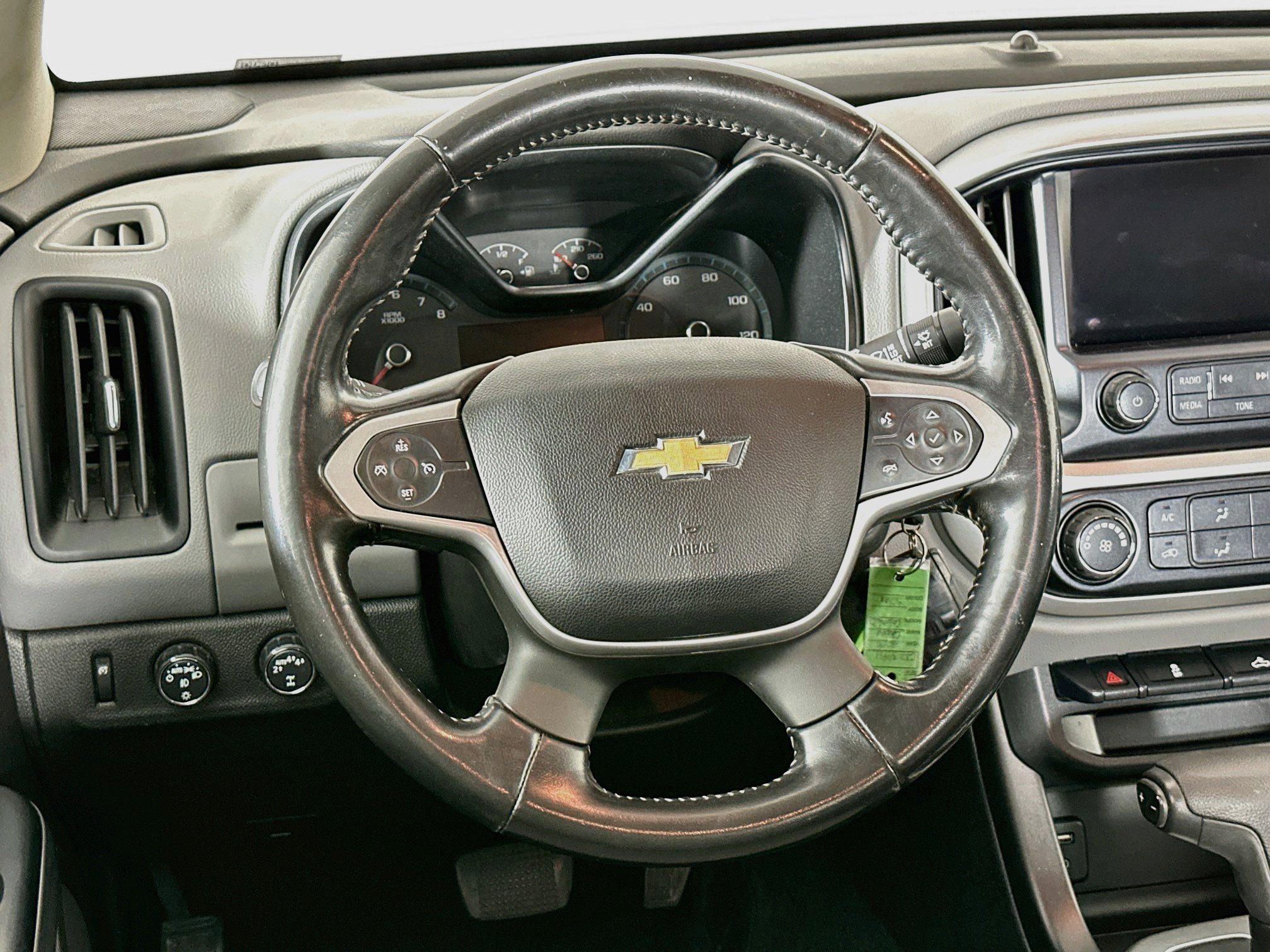 Used 2018 Chevrolet Colorado LT w/ LT Convenience Package AWD/4WD image 17