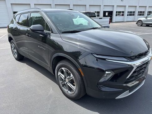 Used 2024 Chevrolet Blazer LT w/ Convenience Package image 7