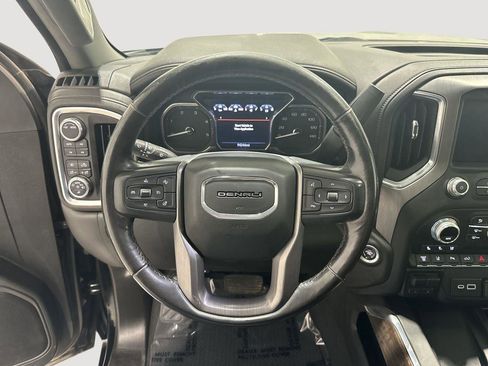 Used 2022 GMC Sierra 2500 Denali w/ Denali Ultimate Package image 11