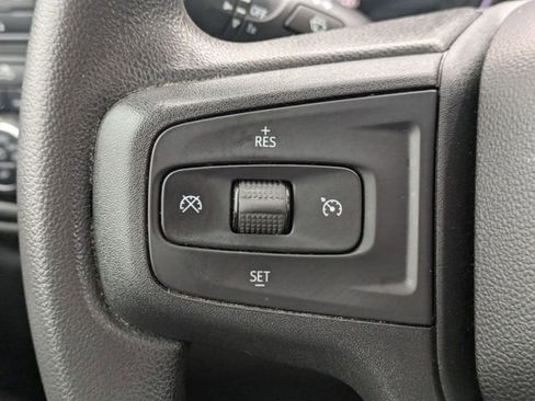 Used 2023 Chevrolet Silverado 2500 Custom w/ Custom Value Package image 14