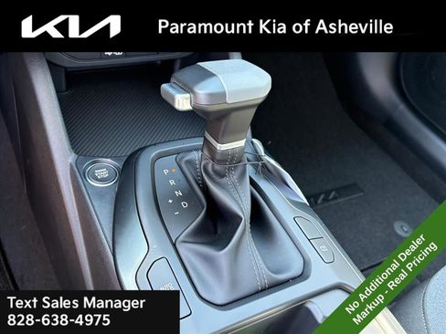 New 2025 Kia K4 LXS image 27