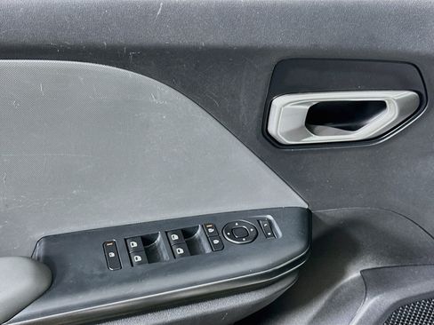 Used 2025 Kia K4 FWD image 15