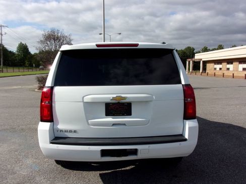 Used 2017 Chevrolet Tahoe LT image 4
