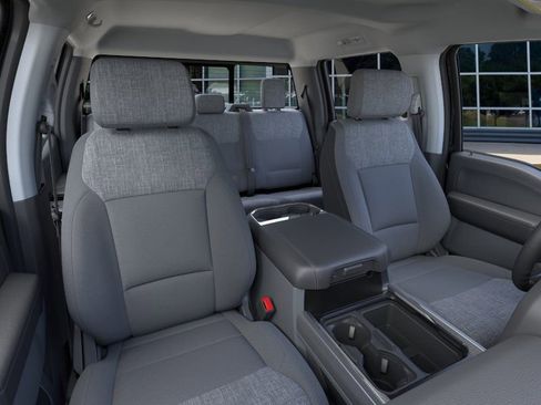 New 2025 Ford F350 XLT w/ Black Appearance Package image 10