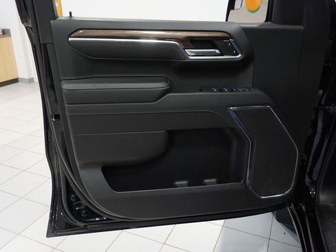 Certified 2024 Chevrolet Silverado 1500 LT image 22