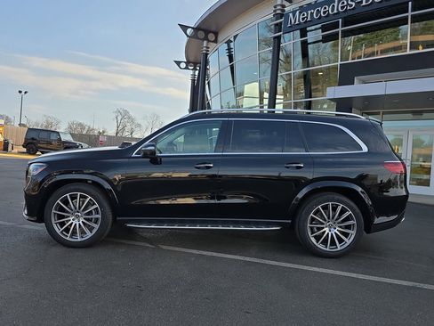New 2026 Mercedes-Benz GLS 450 4MATIC image 2