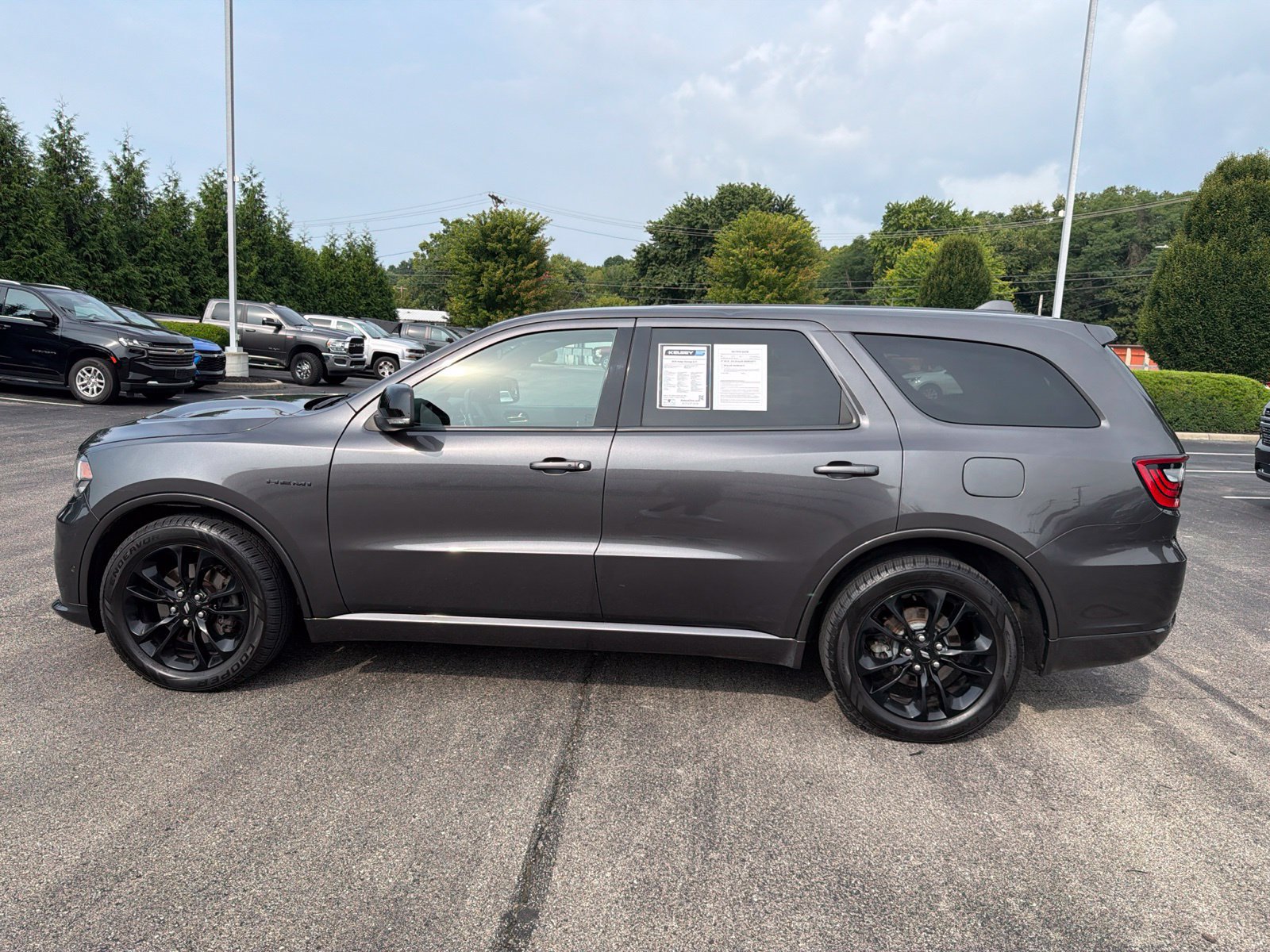 Used 2020 Dodge Durango R/T w/ Blacktop Package AWD/4WD image 2