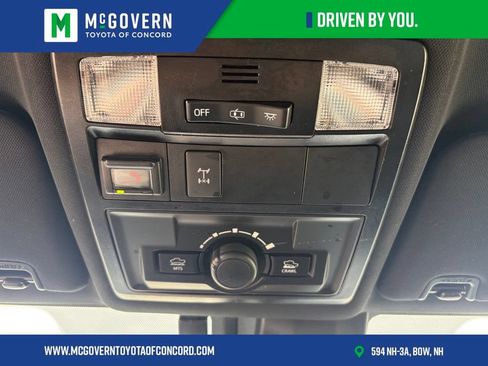 Used 2021 Toyota Tacoma TRD Off-Road AWD/4WD image 23