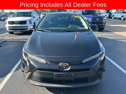 Used 2026 Toyota Corolla LE FWD image 11