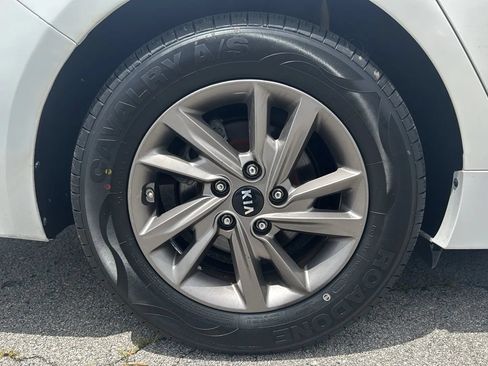 Used 2020 Kia Optima LX FWD image 34