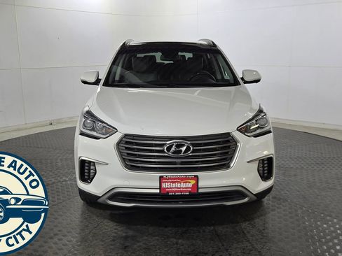 Used 2019 Hyundai Santa Fe XL image 2