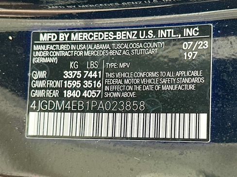 Used 2023 Mercedes-Benz EQS 580 4MATIC SUV image 33