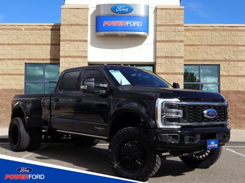 Used 2025 Ford F450 Platinum image 1