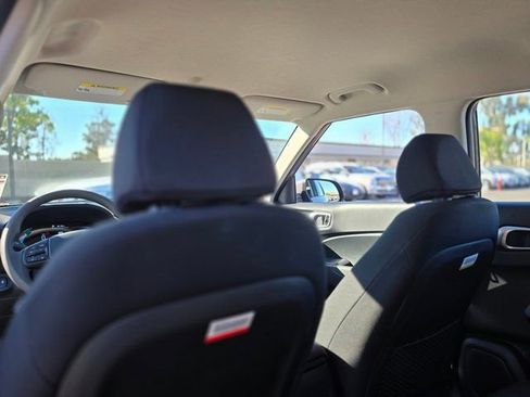 New 2026 Hyundai Venue SE image 15