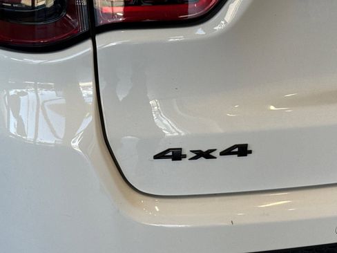 Used 2023 Jeep Compass Altitude w/ Convenience Group image 25