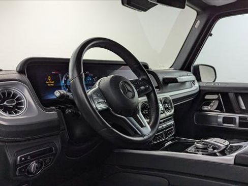 Used 2019 Mercedes-Benz G 550 w/ Exclusive Interior Package image 24