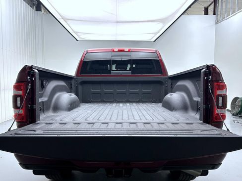 Used 2024 RAM 2500 Laramie w/ Sport Appearance Package image 21