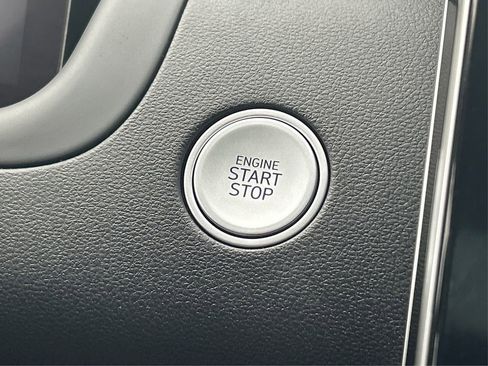 Used 2022 Hyundai Tucson Limited image 32