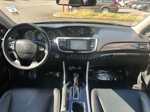 Used 2016 Honda Accord EX-L image 8