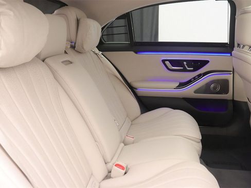 New 2026 Mercedes-Benz S 500 4MATIC image 10
