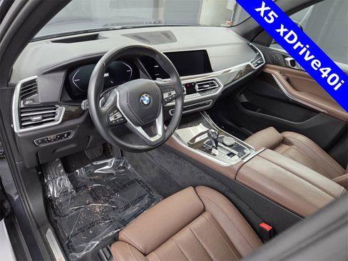 Used 2021 BMW X5 xDrive40i w/ Premium Package 2 image 30