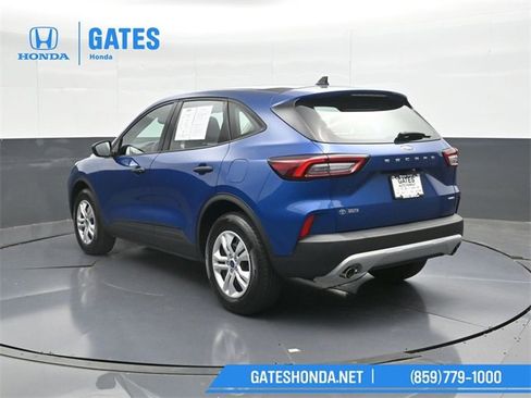 Used 2023 Ford Escape AWD image 8