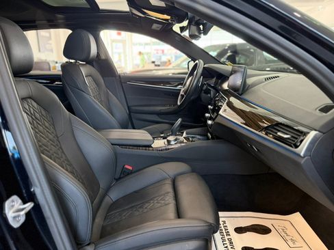 Used 2023 BMW 530e w/ M Sport Package RWD image 19