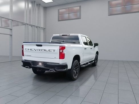 Used 2023 Chevrolet Silverado 1500 LT Trail Boss w/ LPO, Dark Essentials Package image 8