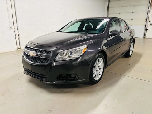 Used 2013 Chevrolet Malibu LT w/ Power Convenience Package FWD image 3