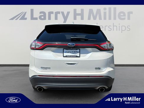 Used 2017 Ford Edge SEL w/ Equipment Group 201A AWD/4WD image 4