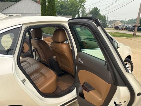 Used 2013 Buick Verano Leather FWD image 13