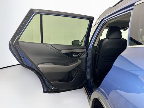 Used 2020 Subaru Outback Onyx Edition XT w/ Popular Package #2 image 28