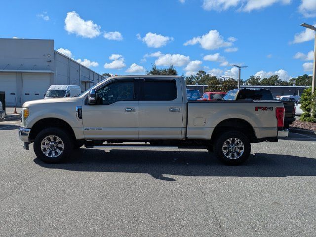 Used 2017 Ford F350 Lariat w/ Lariat Ultimate Package AWD/4WD image 6