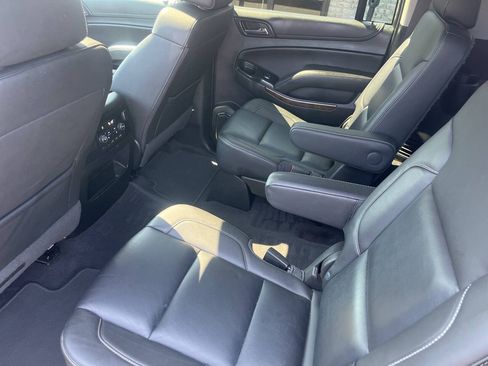 Used 2019 Chevrolet Suburban LT AWD/4WD image 34