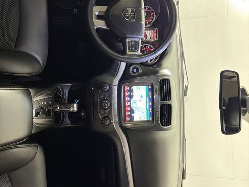 Used 2020 Dodge Journey Crossroad w/ Popular Equipment Group FWD image 28
