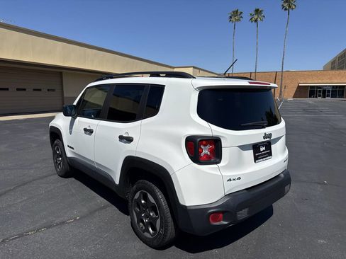 Used 2017 Jeep Renegade Sport w/ Power & Air Group AWD/4WD image 5
