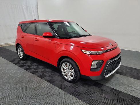 Used 2020 Kia Soul LX FWD image 13