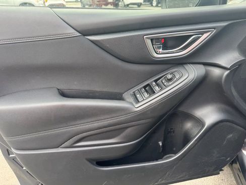 Used 2022 Subaru Forester Premium image 13