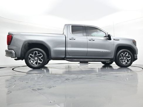 Used 2026 GMC Sierra 1500 SLE w/ Preferred Package image 30