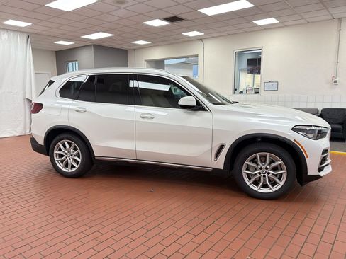 Used 2022 BMW X5 sDrive40i RWD image 8