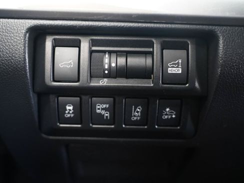 Used 2019 Subaru Outback 2.5i Premium AWD/4WD image 23