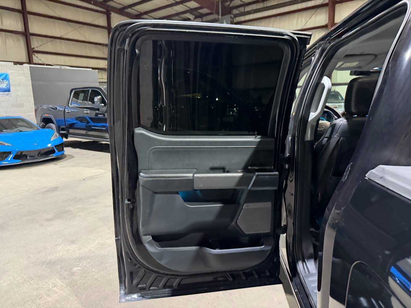 Used 2023 Ford F150 Lariat RWD image 15