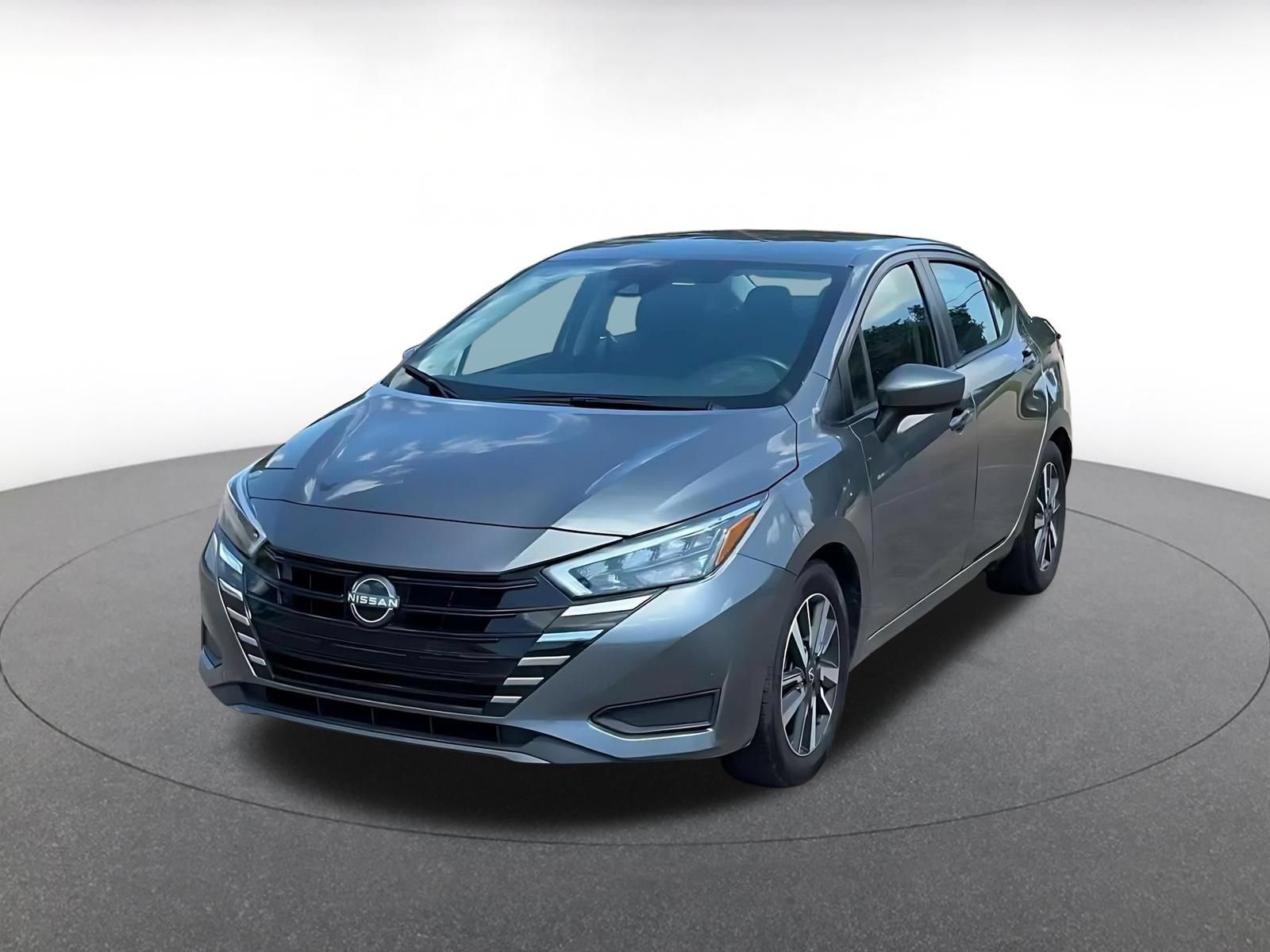 Used 2025 Nissan Versa SV FWD image 6
