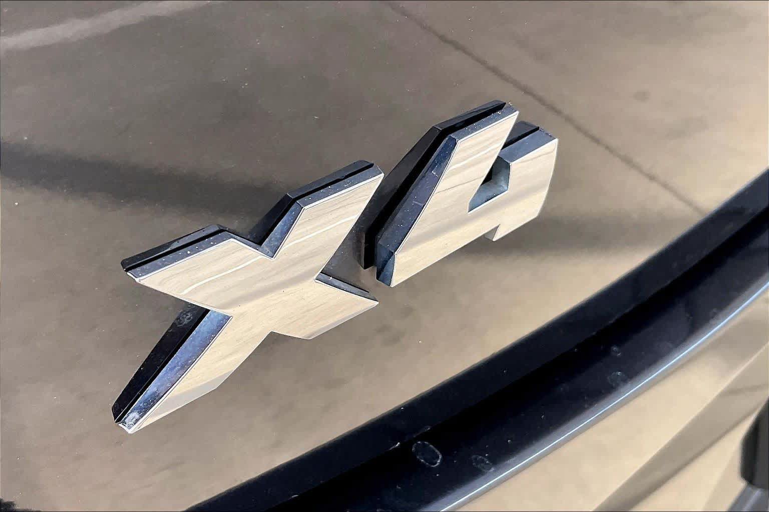 Used 2023 BMW X4 M40i AWD/4WD image 30