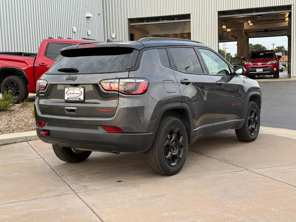 Used 2023 Jeep Compass Trailhawk AWD/4WD image 5