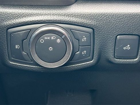 Used 2019 Ford Ranger XLT image 28