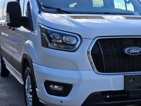 Used 2023 Ford Transit 350 XLT image 9