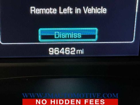 Used 2017 GMC Yukon XL SLT w/ Open Road Package image 25